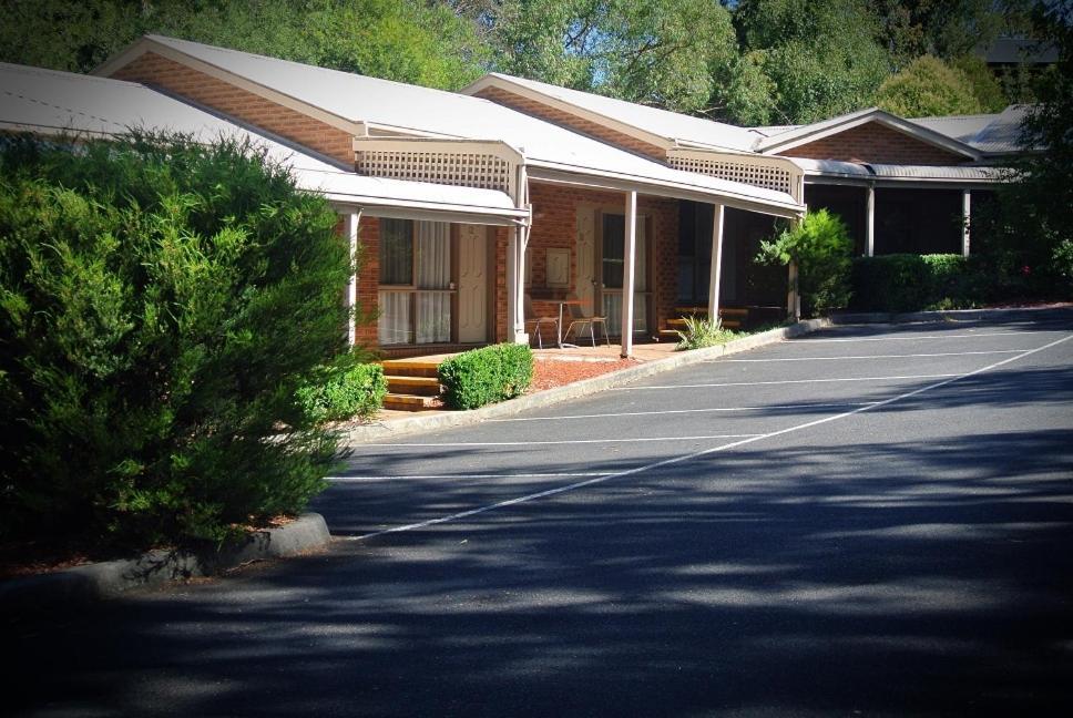 Eltham Motor Inn Melbourne Esterno foto